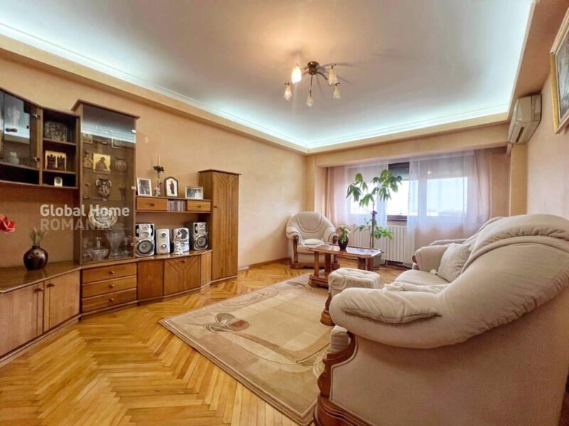 Decebal, apartament 4 camere, 101 mp, acces stradal, vedere mixta.